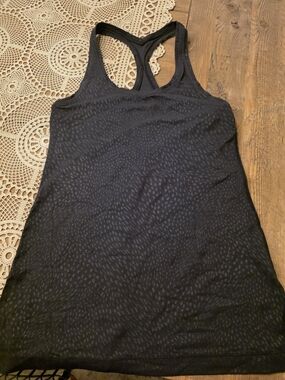 lululemon Black Printed Racerback Tank M